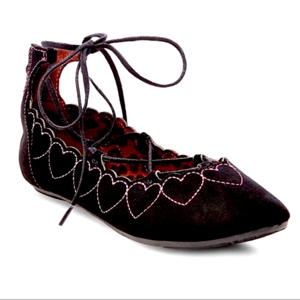 🆕Sz2&4 Betsey Johnson Lace-Up Flats Gillies